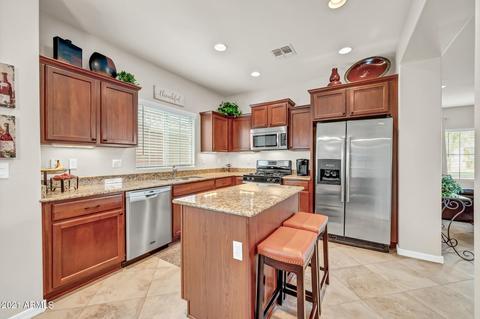 3973 E Melinda Dr, Phoenix, AZ 85050 photo 10