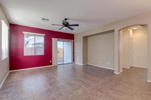 886 E Devon Rd, Gilbert, AZ 85296 photo 3
