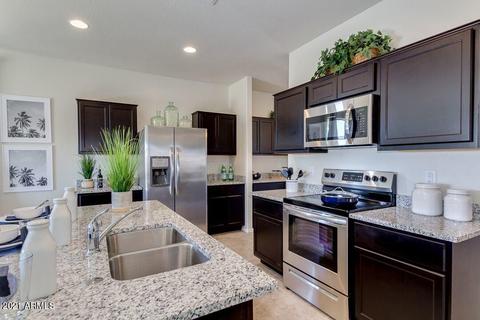 9411 E Grapefruit Dr, Florence, AZ 85132 photo 2
