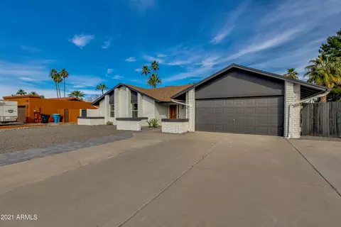 4308 E Sheena Dr, Phoenix, AZ 85032 photo 1