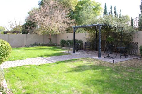 3067 E Maplewood St, Gilbert, AZ 85297 photo 1