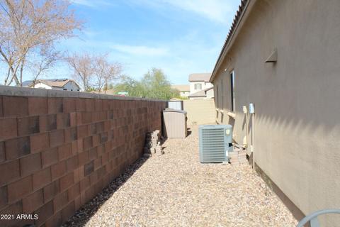 3067 E Maplewood St, Gilbert, AZ 85297 photo 2
