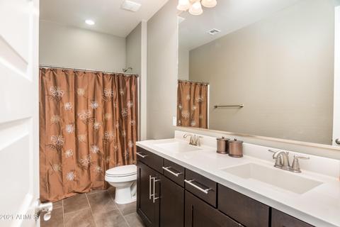 912 E Parkview Dr, Gilbert, AZ 85295 photo 22