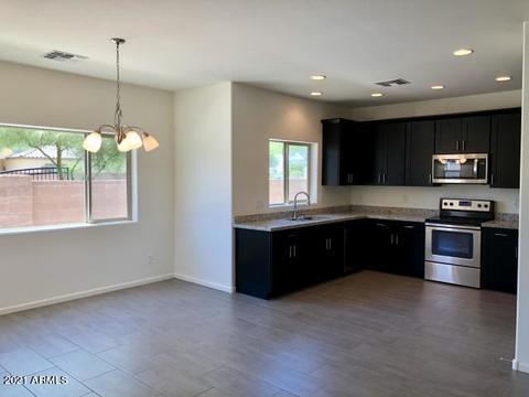 7232 S 18th Ln, Phoenix, AZ 85041 photo 4