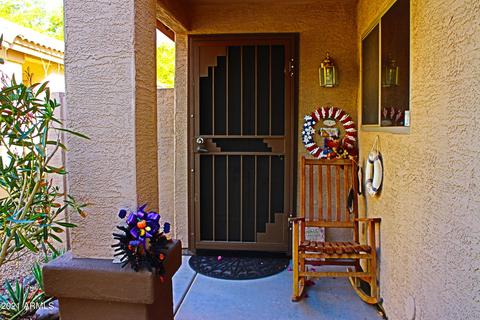 2618 E Beautiful Ln, Phoenix, AZ 85042 photo 1