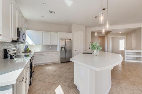 4041 E Lodgepole Dr, Gilbert, AZ 85298 photo 3
