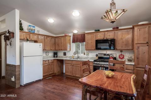 2137 Chevelon Rd, Overgaard, AZ 85933 photo 9