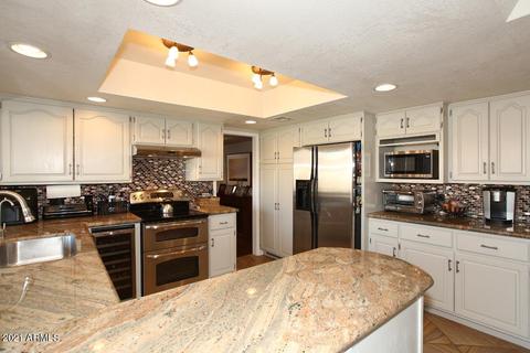 2510 E Mercer Ln, Phoenix, AZ 85028 photo 5