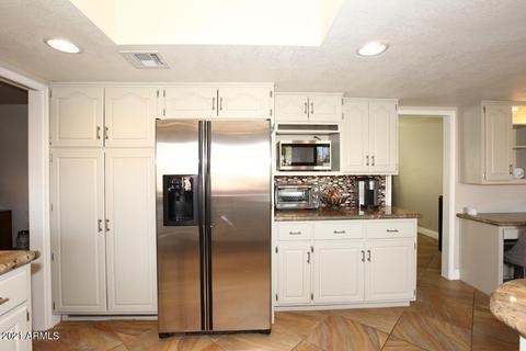 2510 E Mercer Ln, Phoenix, AZ 85028 photo 7