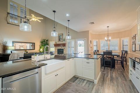 2897 S Birch Way, Gilbert, AZ 85295 photo 28