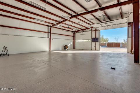 916 E Saddle Mountain Rd, Phoenix, AZ 85086 photo 2