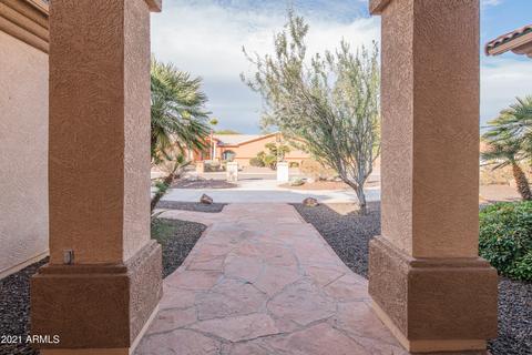 5621 W Soft Wind Dr, Glendale, AZ 85310 photo 10