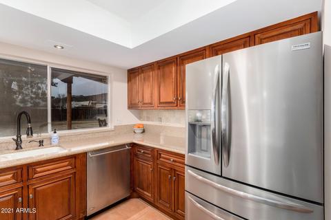 2407 E Shea Blvd, Phoenix, AZ 85028 photo 9