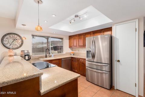 2407 E Shea Blvd, Phoenix, AZ 85028 photo 7