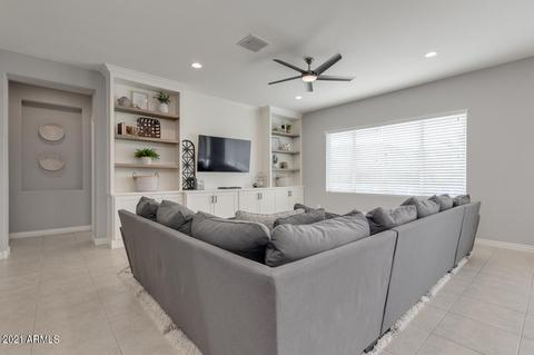2853 E La Costa Dr, Gilbert, AZ 85298 photo 6