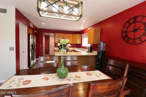 822 S Capistrano Dr, Gilbert, AZ 85233 photo 9