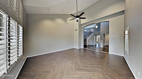 968 E Gail Dr, Gilbert, AZ 85296 photo 4