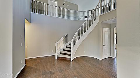 968 E Gail Dr, Gilbert, AZ 85296 photo 2