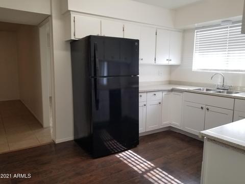 2349 E School Dr, Phoenix, AZ 85040 photo 11