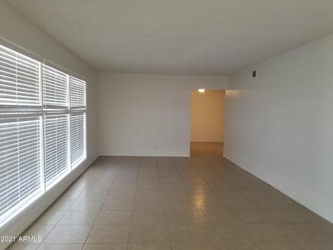 2349 E School Dr, Phoenix, AZ 85040 photo 5
