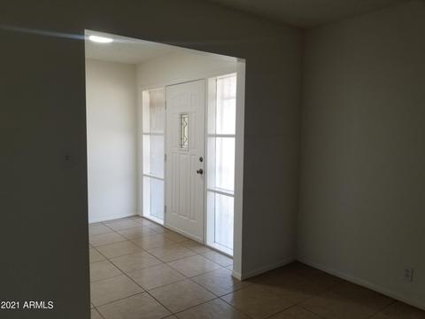 2349 E School Dr, Phoenix, AZ 85040 photo 7