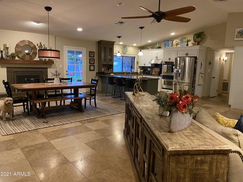 801 E Brook Hollow Dr, Phoenix, AZ 85022 photo 1