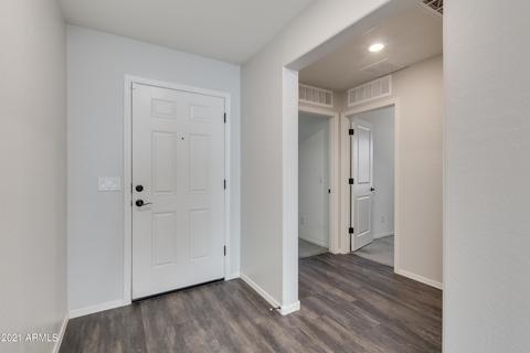 1805 E Chanute Pass, Phoenix, AZ 85040 photo 4