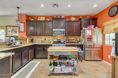 2752 E Lodgepole Dr, Gilbert, AZ 85298 photo 2