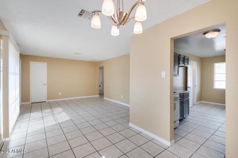 2 W Harwell Rd, Phoenix, AZ 85041 photo 8