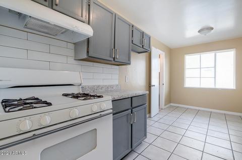2 W Harwell Rd, Phoenix, AZ 85041 photo 12
