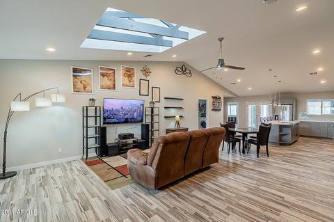 3250 E Yale St, Phoenix, AZ 85008 photo 4