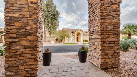 16236 S 18th Pl, Phoenix, AZ 85048 photo 4