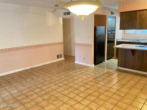 1736 E Greenway St, Mesa, AZ 85203 photo 4