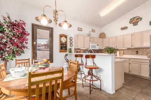 3745 E Taro Ln, Phoenix, AZ 85050 photo 9