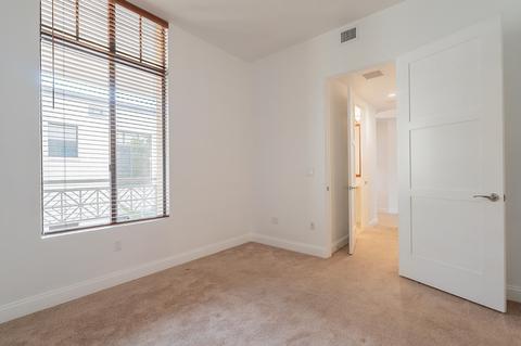8 Biltmore Est #313, Phoenix, AZ 85016 photo 35