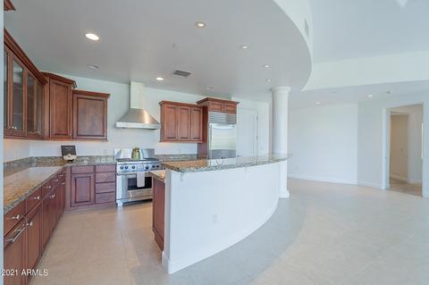 8 Biltmore Est #313, Phoenix, AZ 85016 photo 16