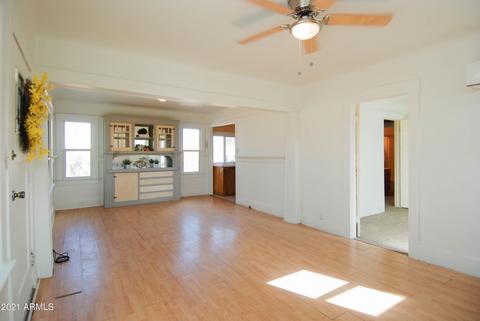 123 S Bowie Ave, Willcox, AZ 85643 photo 3