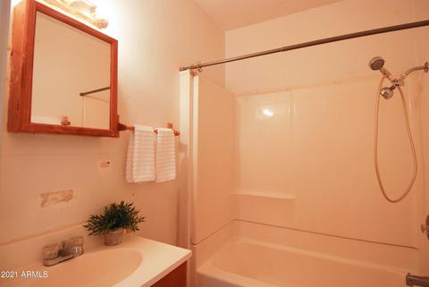 123 S Bowie Ave, Willcox, AZ 85643 photo 10
