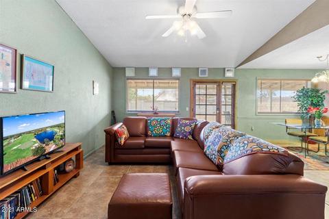 3315 E Claire Dr, Phoenix, AZ 85032 photo 3