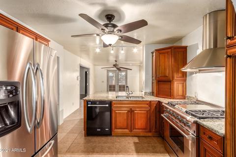 1129 E Hatcher Rd, Phoenix, AZ 85020 photo 2