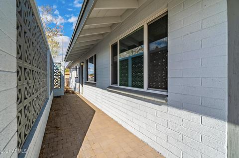 747 S Mesa Dr, Mesa, AZ 85210 photo 4
