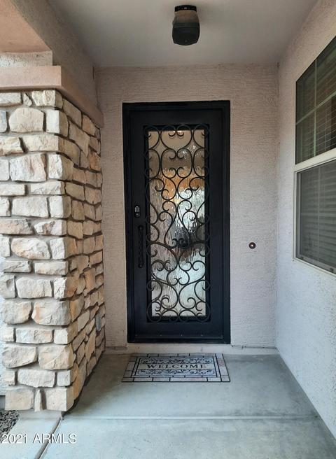 2487 E Aris Dr, Gilbert, AZ 85298 photo 4