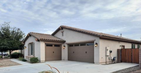 2487 E Aris Dr, Gilbert, AZ 85298 photo 3