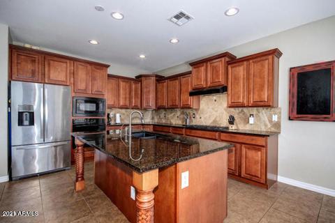 2487 E Aris Dr, Gilbert, AZ 85298 photo 7