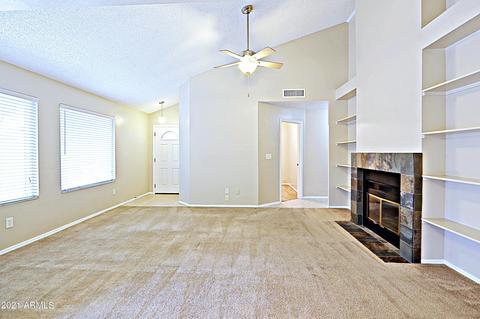 534 E Taro Ln, Phoenix, AZ 85024 photo 5