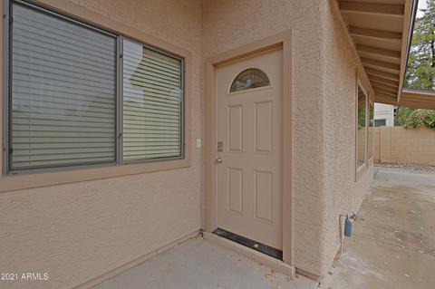 534 E Taro Ln, Phoenix, AZ 85024 photo 3