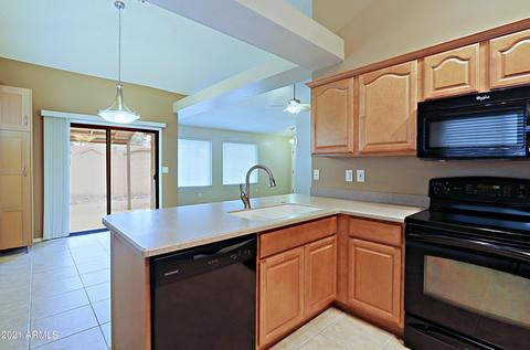 534 E Taro Ln, Phoenix, AZ 85024 photo 12