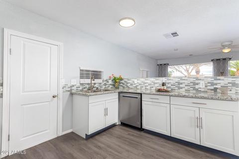 8647 E Dulciana Ave, Mesa, AZ 85208 photo 11