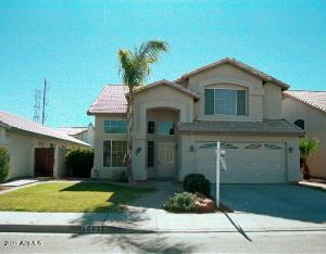 1085 W Laurel Ave, Gilbert, AZ 85233 photo 1