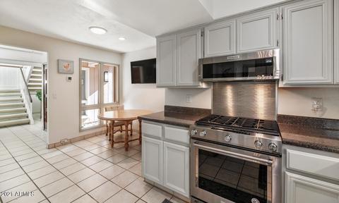 1126 E Tapatio Dr, Phoenix, AZ 85020 photo 4